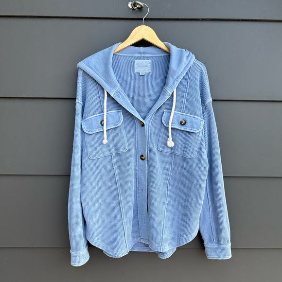 American Eagle Outfitters Tops - American Eagle “lumber jane” Waffle Knit Hooded Button-Up Shirt - Oversized - M